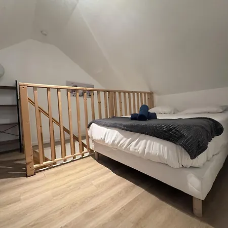 Le Podium Parking Jardin 4p Maison Reve Ex Apartmán *